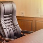 จัดเต็ม! เก้าอี้ผู้บริหาร ยี่ห้อไหนดี นั่งสบาย ราศีจับ เก้าอี้ผู้บริหาร