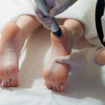 ปวดส้นเท้า อาการยอดฮิตของนักวิ่ง เป็นแล้วมีโอกาสหายขาดหรือไม่ ปวดส้นเท้า