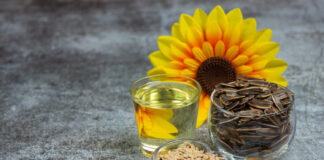 เมล็ดทานตะวัน เคี้ยวมัน อร่อยง่าย ได้สุขภาพ เมล็ดทานตะวัน