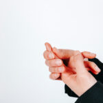 มือชา นิ้วชา เสี่ยงโรคอะไร มือชา นิ้วชา เสี่ยงโรคอะไร