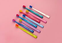 เลือกแปรงสีฟัน Curaprox แปรงสีฟันคุณภาพสูง เลือกแปรงสีฟัน Curaprox แปรงสีฟันคุณภาพสูง