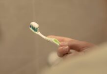 ยาสีฟัน Amway: สุขภาพชั้นเยี่ยมแบบไม่มีพิษ Photo toothpaste