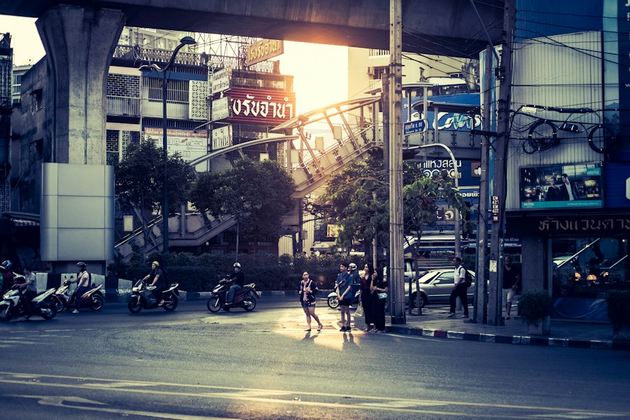 Photo All on 4 dental implants Thailand benefits